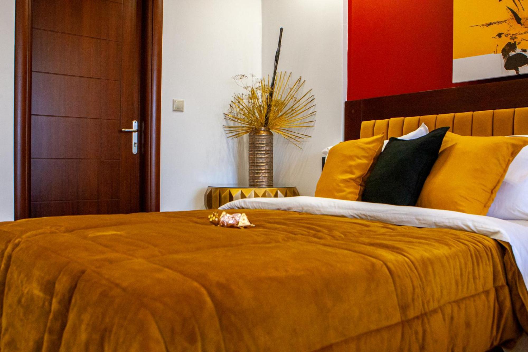 Art Hotel Aronos Olympiakí Aktí Buitenkant foto